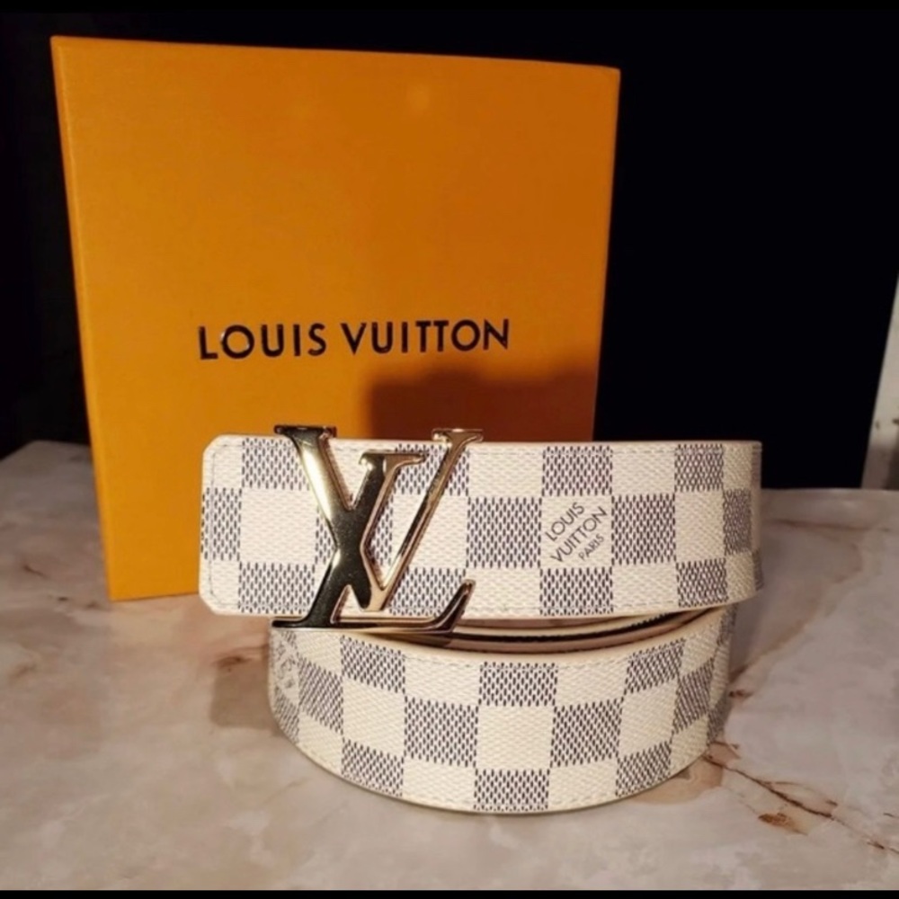 Louis Vuitton Belt. Mint condition.